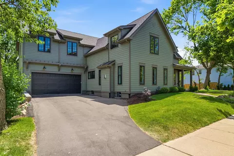 621 W Summit St, Ann Arbor, MI 48103