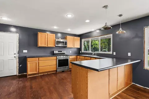 Kitchen - 17650 Heimbach Rd, Three Rivers, MI 49093 photo 4 of 4