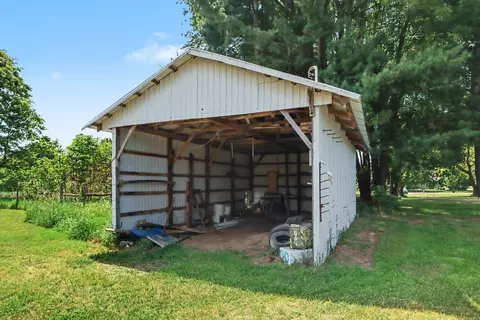 Exterior - 17650 Heimbach Rd, Three Rivers, MI 49093 photo 10 of 15