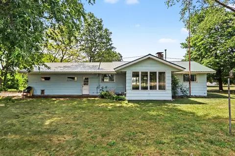 Exterior - 17650 Heimbach Rd, Three Rivers, MI 49093 photo 5 of 15