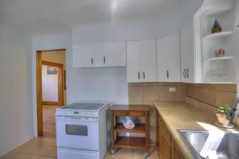 Kitchen - 307 Douglas St, Jackson, MI 49203 photo 4 of 7