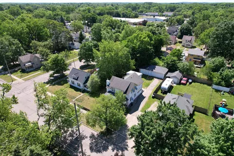 View/Area - 307 Douglas St, Jackson, MI 49203 photo 2 of 5