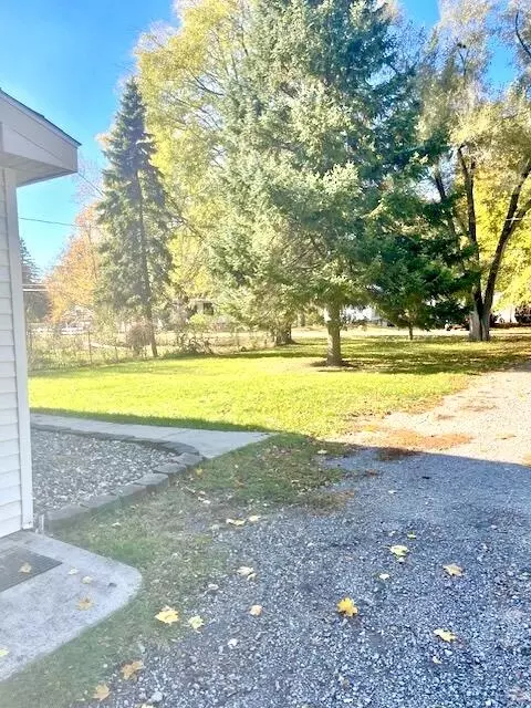 723 22nd St, Jackson, MI 49203 photo 3
