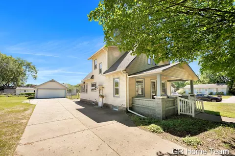 3744 Clyde Park Ave SW, Wyoming, MI 49509