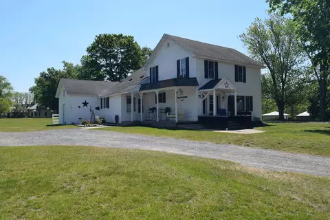 4982 N Foster St, Fountain, MI 49410