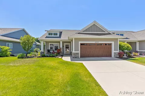 6424 Copperleaf Ct #24, Holland, MI 49423