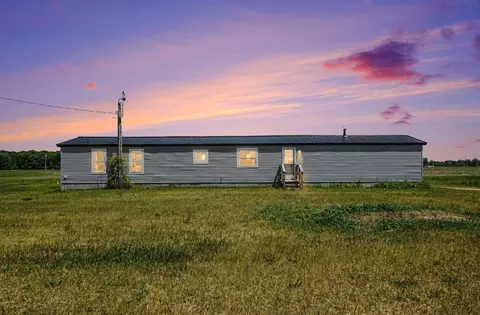 4545 Bush Rd, Saint Louis, MI 48880