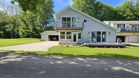 266 Keystone Dr, Bronson, MI 49028