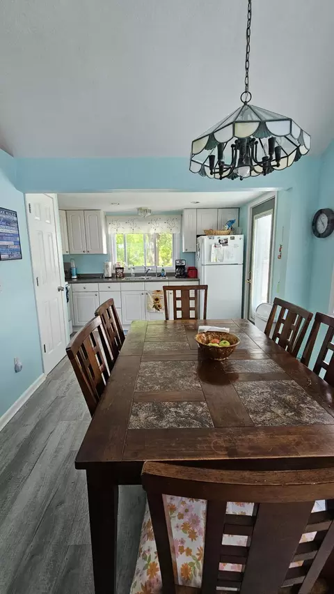 Dining - 266 Keystone Dr, Bronson, MI 49028 photo 2 of 3