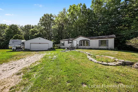6088 W 1 Mile Rd, Hesperia, MI 49421