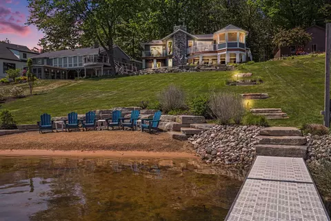 7970 Island Ct, Canadian Lakes, MI 49346