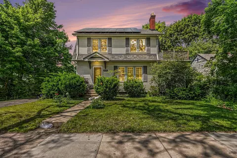 906 Pauline Blvd, Ann Arbor, MI 48103