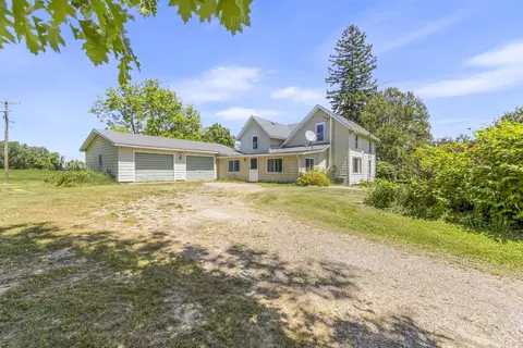 Exterior - 7500 Bilby Rd, Jerome, MI 49249 photo 4 of 10
