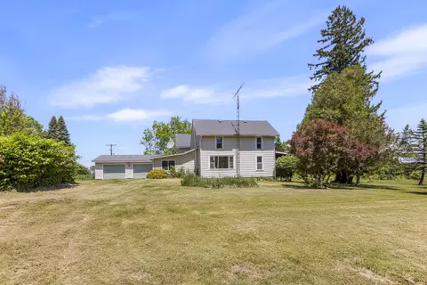 Exterior - 7500 Bilby Rd, Jerome, MI 49249 photo 3 of 10