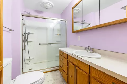 Bath - 7500 Bilby Rd, Jerome, MI 49249 photo 1 of 1