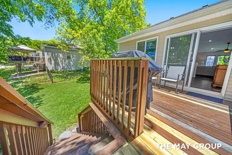 Exterior - 1641 Hamlet Dr, Lowell, MI 49331 photo 5 of 11