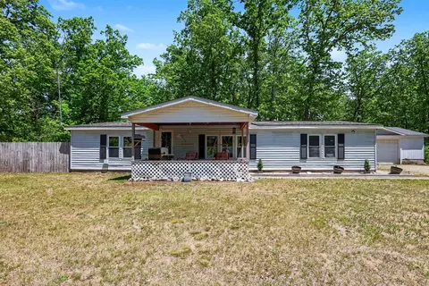 688 S Silver Dr, White Cloud, MI 49349