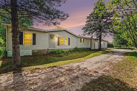 10967 S Hawkins Rd, Reed City, MI 49677