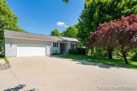 3439 S Johnson Rd, Gowen, MI 49326