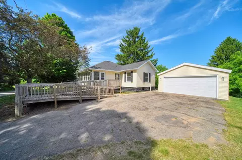 317 Lockwood St, Jackson, MI 49203