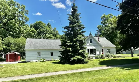Exterior - 101 N Jackson St, Hanover, MI 49241 photo 2 of 13