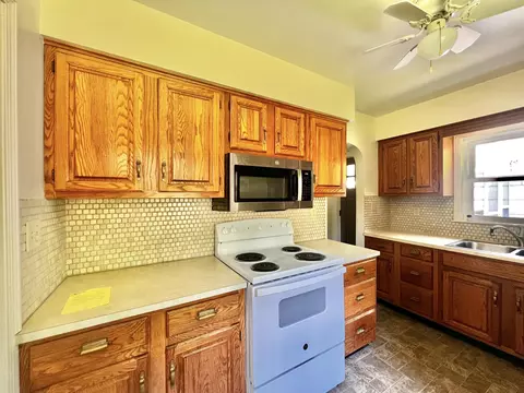 Kitchen - 101 N Jackson St, Hanover, MI 49241 photo 2 of 6
