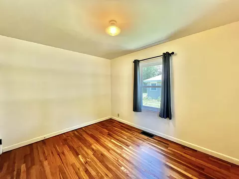 Bedroom - 101 N Jackson St, Hanover, MI 49241 photo 6 of 10