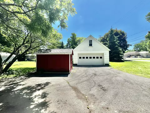 Exterior - 101 N Jackson St, Hanover, MI 49241 photo 10 of 13