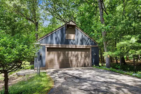 385 Greentree Ln NE, Ada, MI 49301 photo 9