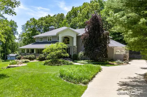 8170 Freska Lake Dr NE, Comstock Park, MI 49321