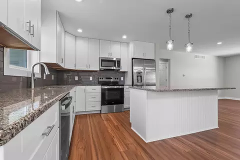 Kitchen - 15 Michael Dr, Coldwater, MI 49036 photo 2 of 3