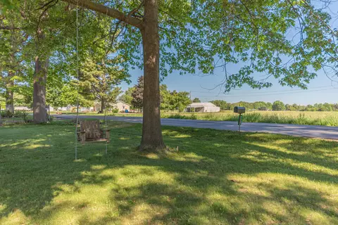 Exterior - 9437 Cady Rd, Jackson, MI 49201 photo 9 of 12