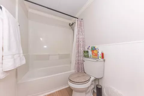 Bath - 9437 Cady Rd, Jackson, MI 49201 photo 2 of 3