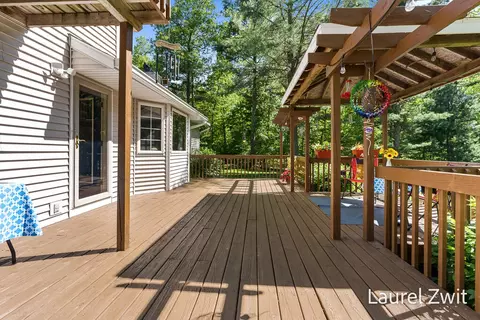 Exterior - 3909 Jay Rd, Whitehall, MI 49461 photo 5 of 13
