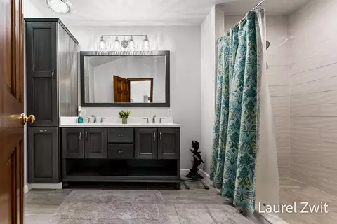 Bath - 3909 Jay Rd, Whitehall, MI 49461 photo 4 of 5