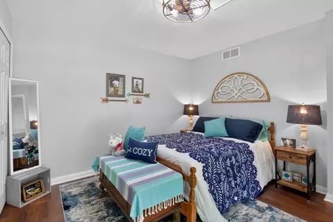 Bedroom - 7047 Mckay Rd, Jackson, MI 49201 photo 2 of 8