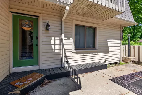 Exterior - 7047 Mckay Rd, Jackson, MI 49201 photo 5 of 11