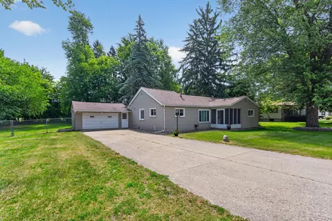 Exterior - 539 Jacqueline St, Jackson, MI 49202 photo 1 of 11