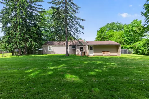 Exterior - 539 Jacqueline St, Jackson, MI 49202 photo 4 of 11