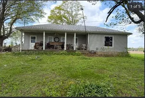 1260 S Edon Rd, Hillsdale, MI 49242