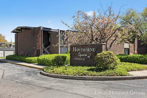 815 S Despelder St #5, Grand Haven, MI 49417