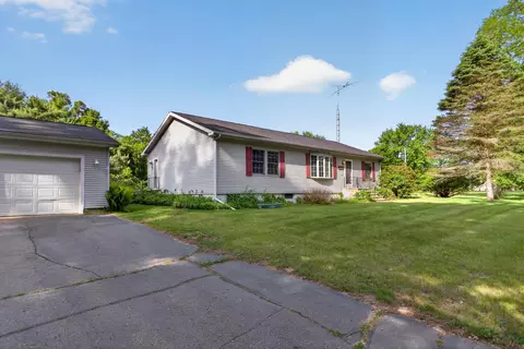 Exterior - 3635 Hart Rd, Jackson, MI 49201 photo 12 of 14