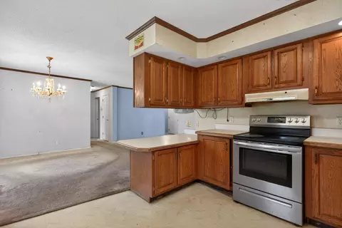 Kitchen - 3635 Hart Rd, Jackson, MI 49201 photo 2 of 3