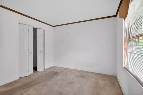 Bedroom - 3635 Hart Rd, Jackson, MI 49201 photo 4 of 8