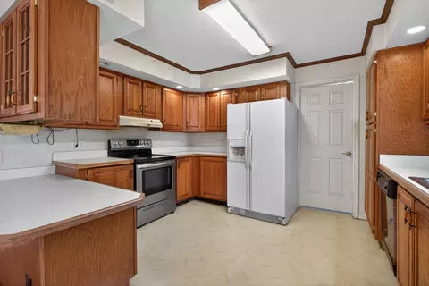 Kitchen - 3635 Hart Rd, Jackson, MI 49201 photo 1 of 3