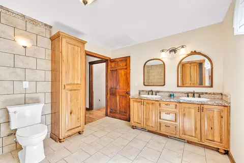 Bath - 361 4th St, Plainwell, MI 49080 photo 2 of 5