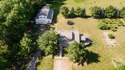 View/Area - 361 4th St, Plainwell, MI 49080 photo 6 of 7