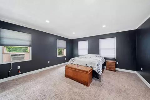 Bedroom - 825 Gerald Ave, Jackson, MI 49203 photo 3 of 5