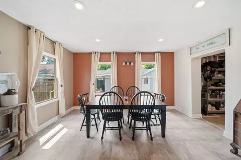 Dining - 825 Gerald Ave, Jackson, MI 49203 photo 1 of 1
