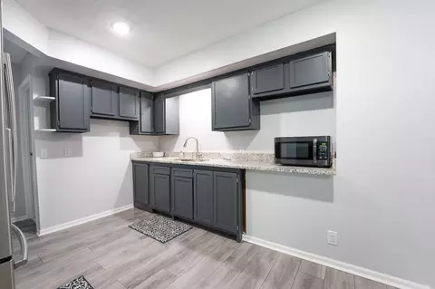 Kitchen - 12111 S Sherman Lake Dr, Augusta, MI 49012 photo 3 of 3